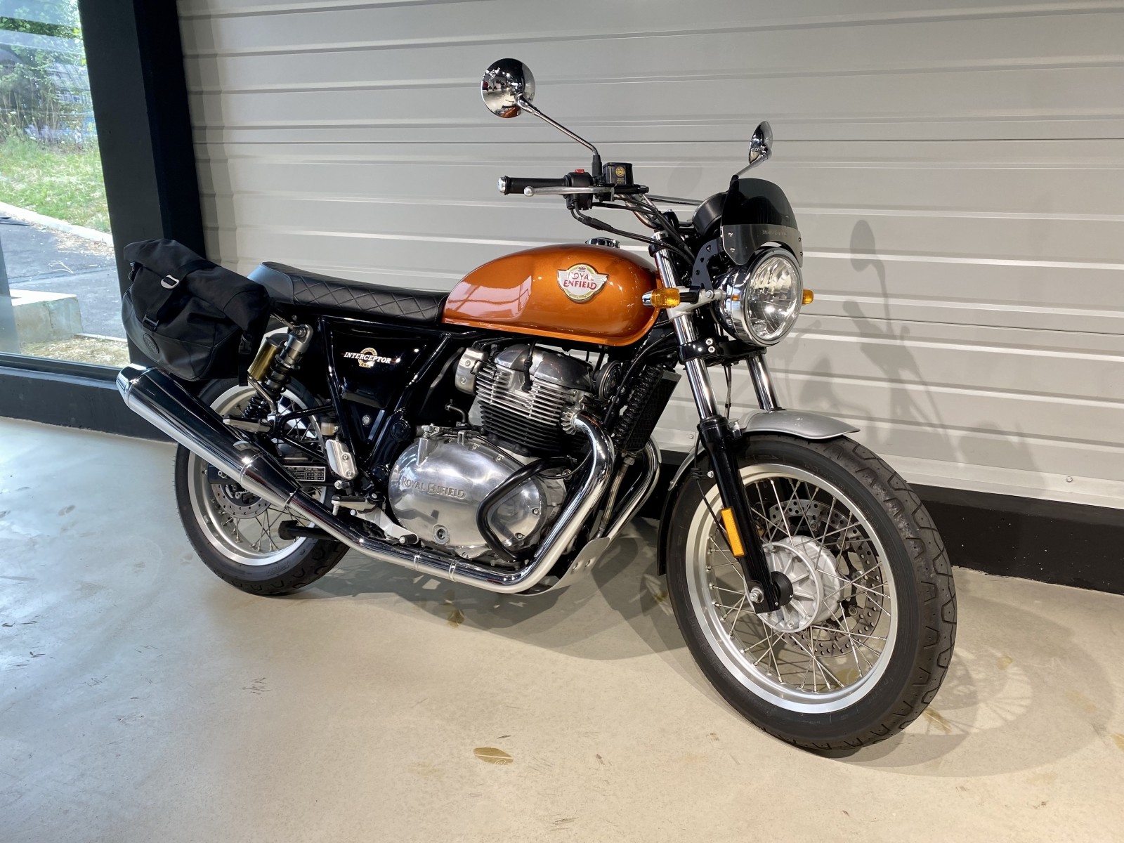 annonce.images.0.big