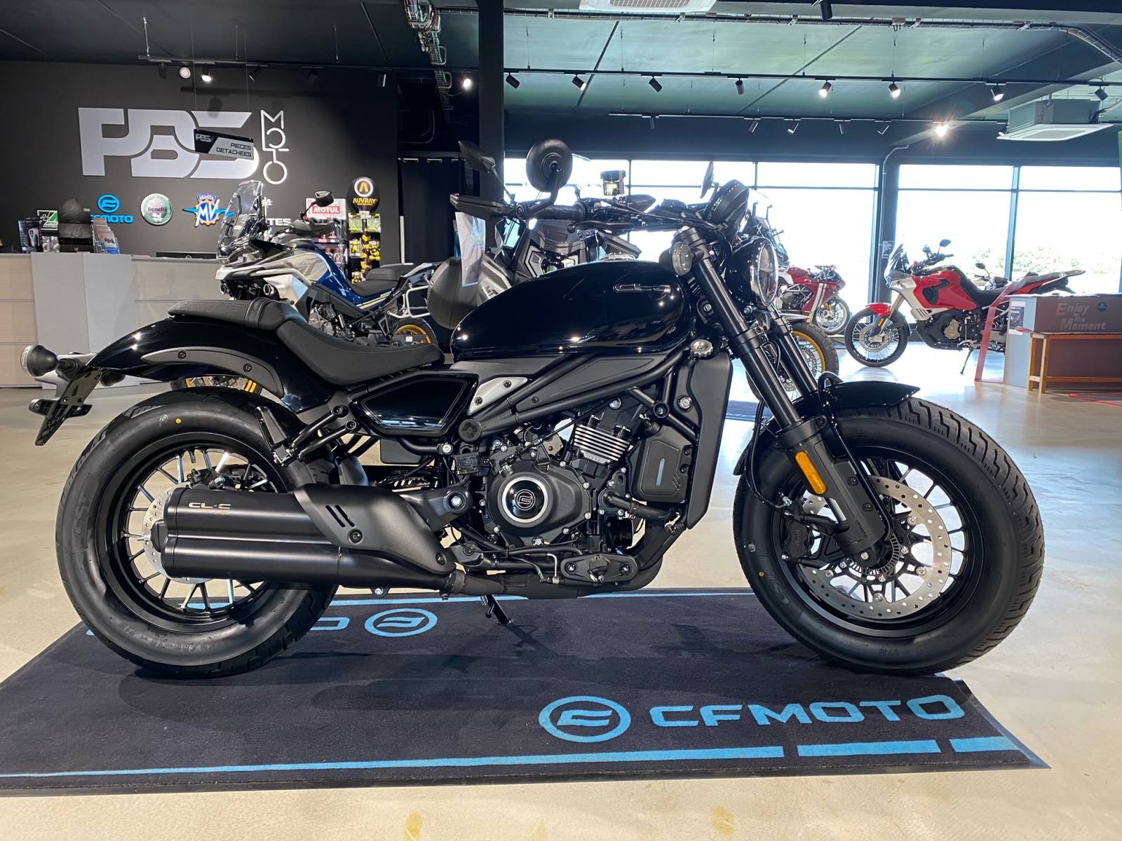 annonce.images.0.big