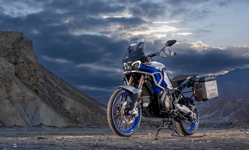 MV Agusta Enduro Veloce 950