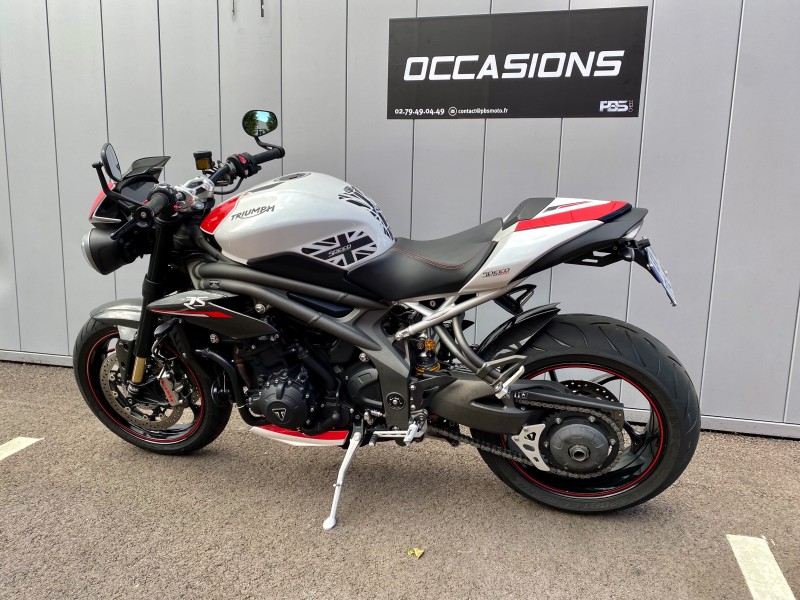 TRIUMPH SPEED TRIPLE 1050 RS