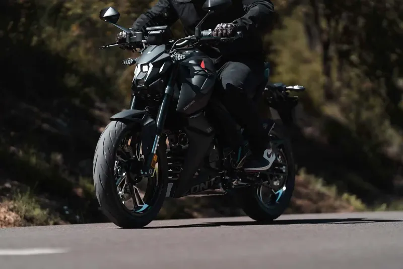 Zontes 125 Roadster R