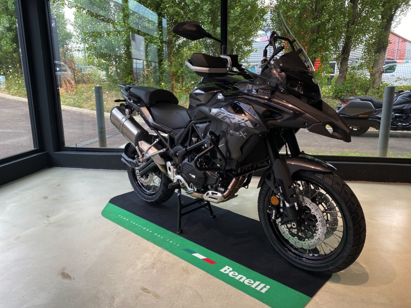 BENELLI TRK 502 X