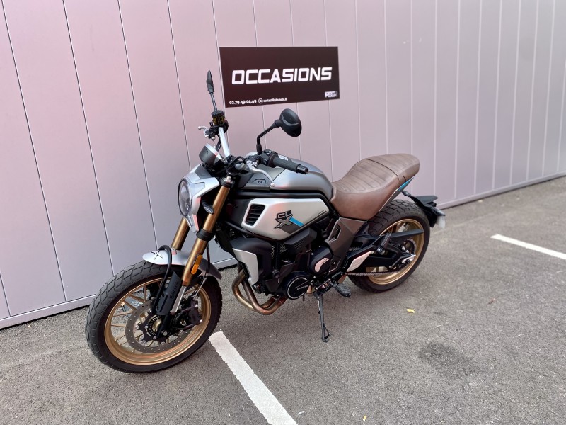 CF MOTO 700 CLX HÉRITAGE