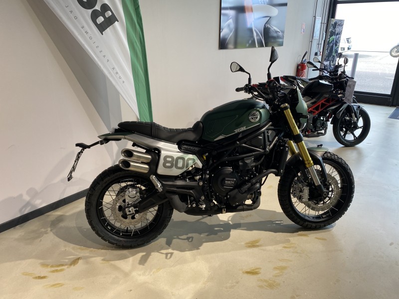 BENELLI 800 LEONCINO T