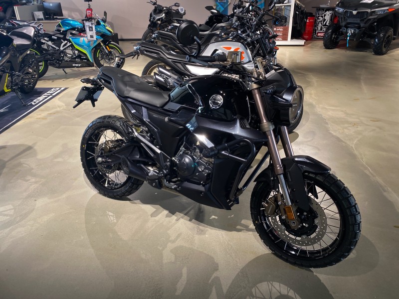 Zontes Scrambler 125 - PBS MOTO 