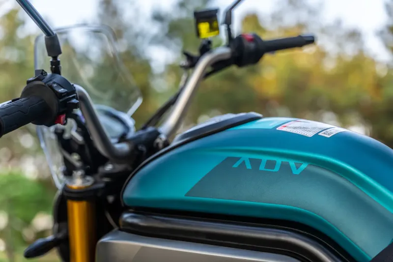 700CL-X Adventure