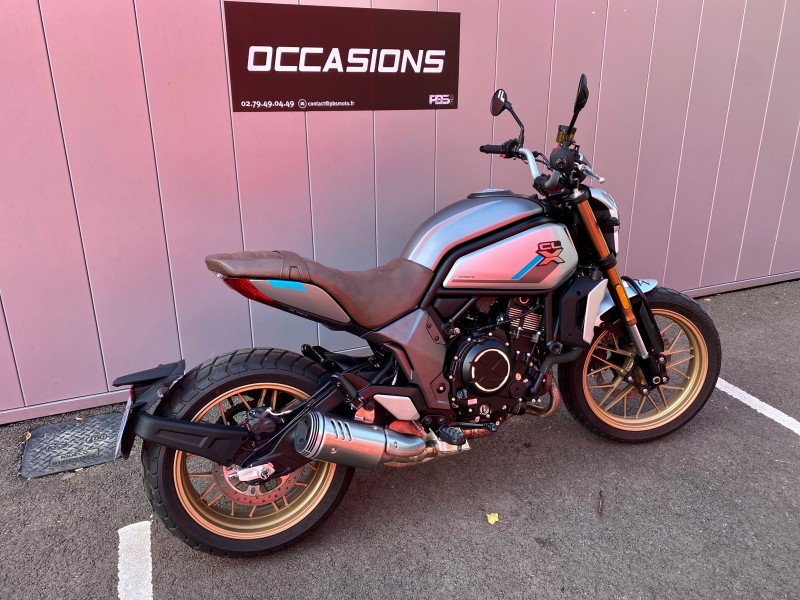 CF MOTO 700 CLX HÉRITAGE