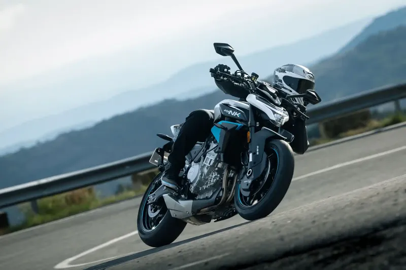 CF MOTO 675 NK