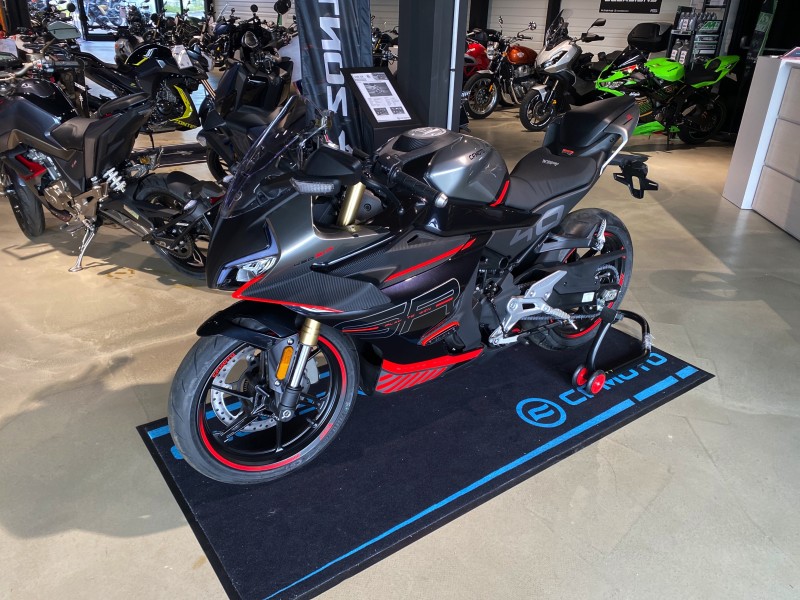 CFMOTO 450 SR