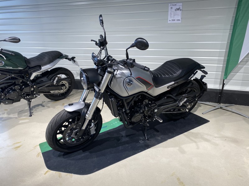 BENELLI LEONCINO 500