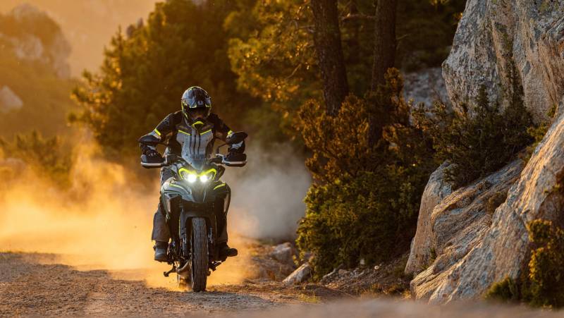 Benelli TRK 702X E5
