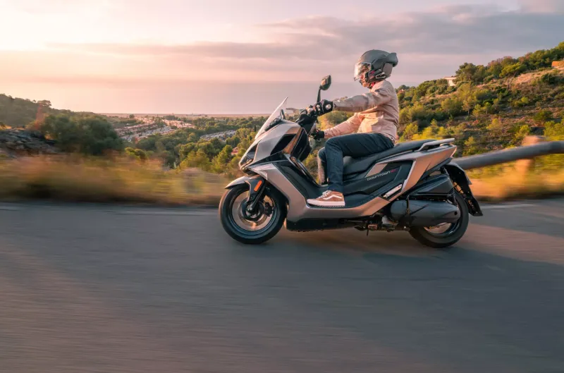 Kymco DOWNTOWN GT 350