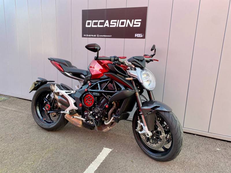 MV AGUSTA BRUTALE 800 ROSSO A2