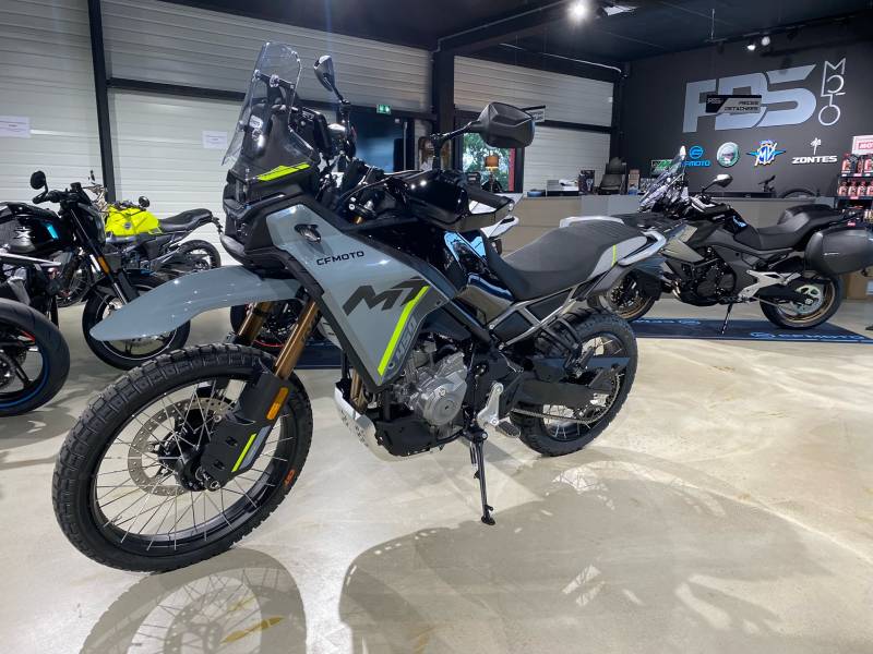 CFMOTO 450 MT