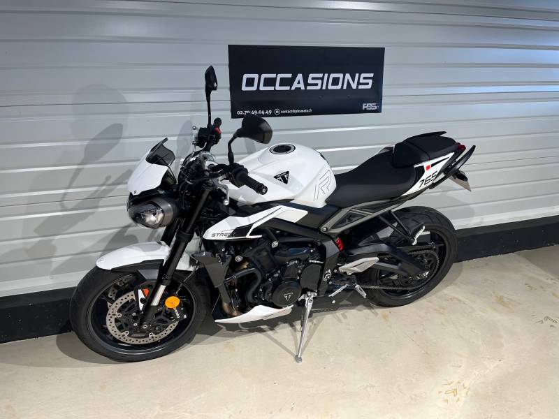 TRIUMPH STREET TRIPLE 765 R