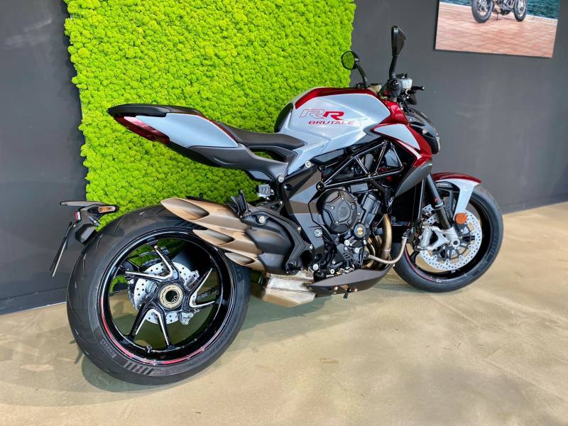 MV AGUSTA BRUTALE 800 RR