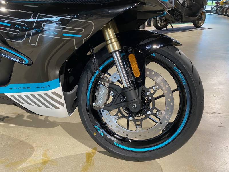 CFMOTO 450 SR