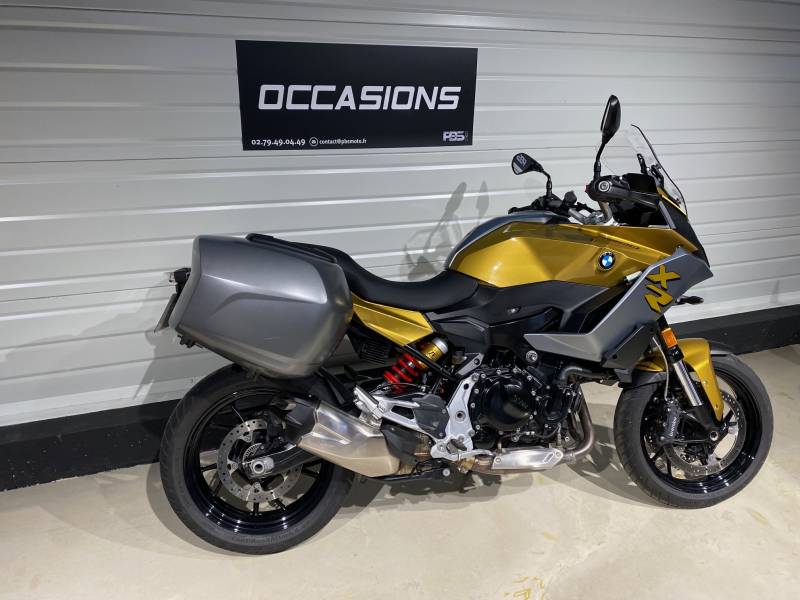 BMW F 900 XR EXCLUSIVE