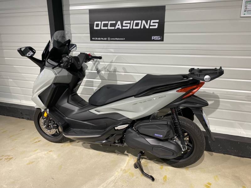 HONDA FORZA 350
