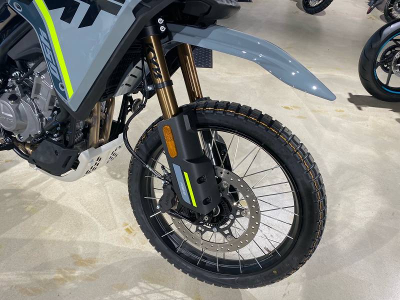 CFMOTO 450 MT