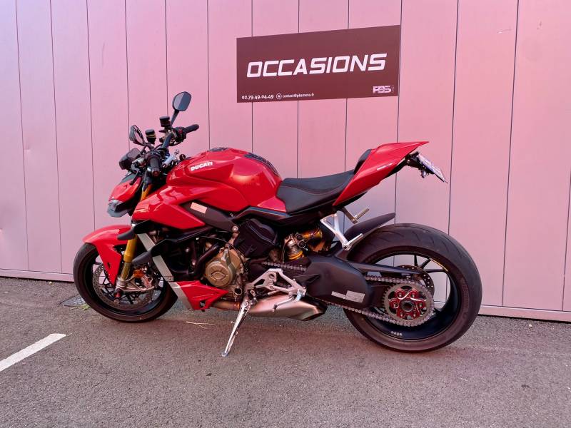 DUCATI STREETFIGHTER V4 S