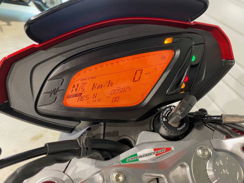 MV AGUSTA DRAGSTER 800 RR