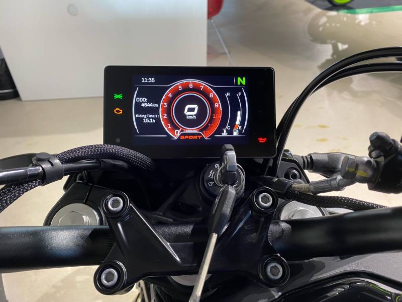 CF MOTO NK 650