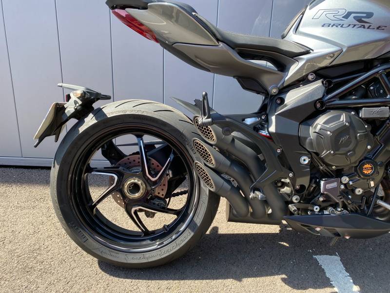 MV AGUSTA BRUTALE 800 RR