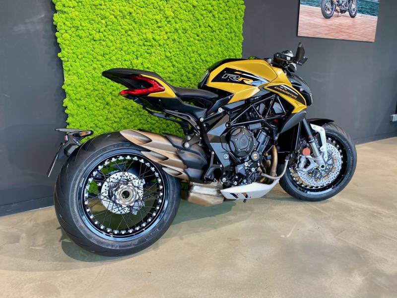MV AGUSTA Dragster 800 RR SCS yellow 1/4 arrière droit - PBS MOTO