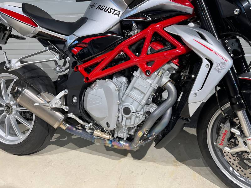 MV AGUSTA BRUTALE 1090 R ABS