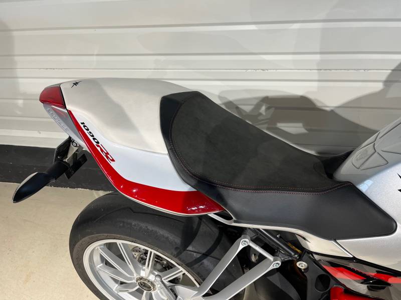 MV AGUSTA BRUTALE 1090 R ABS